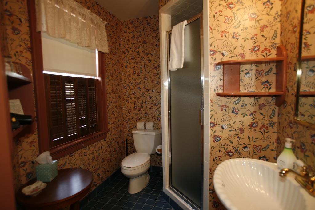 Parsonage Inn Bed And Breakfast เซนต์ไมเคิลส์ ภายนอก รูปภาพ