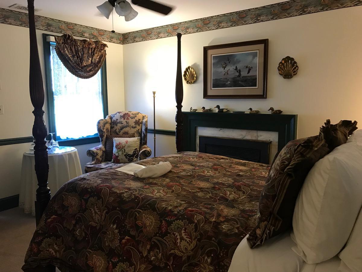 Parsonage Inn Bed And Breakfast เซนต์ไมเคิลส์ ภายนอก รูปภาพ