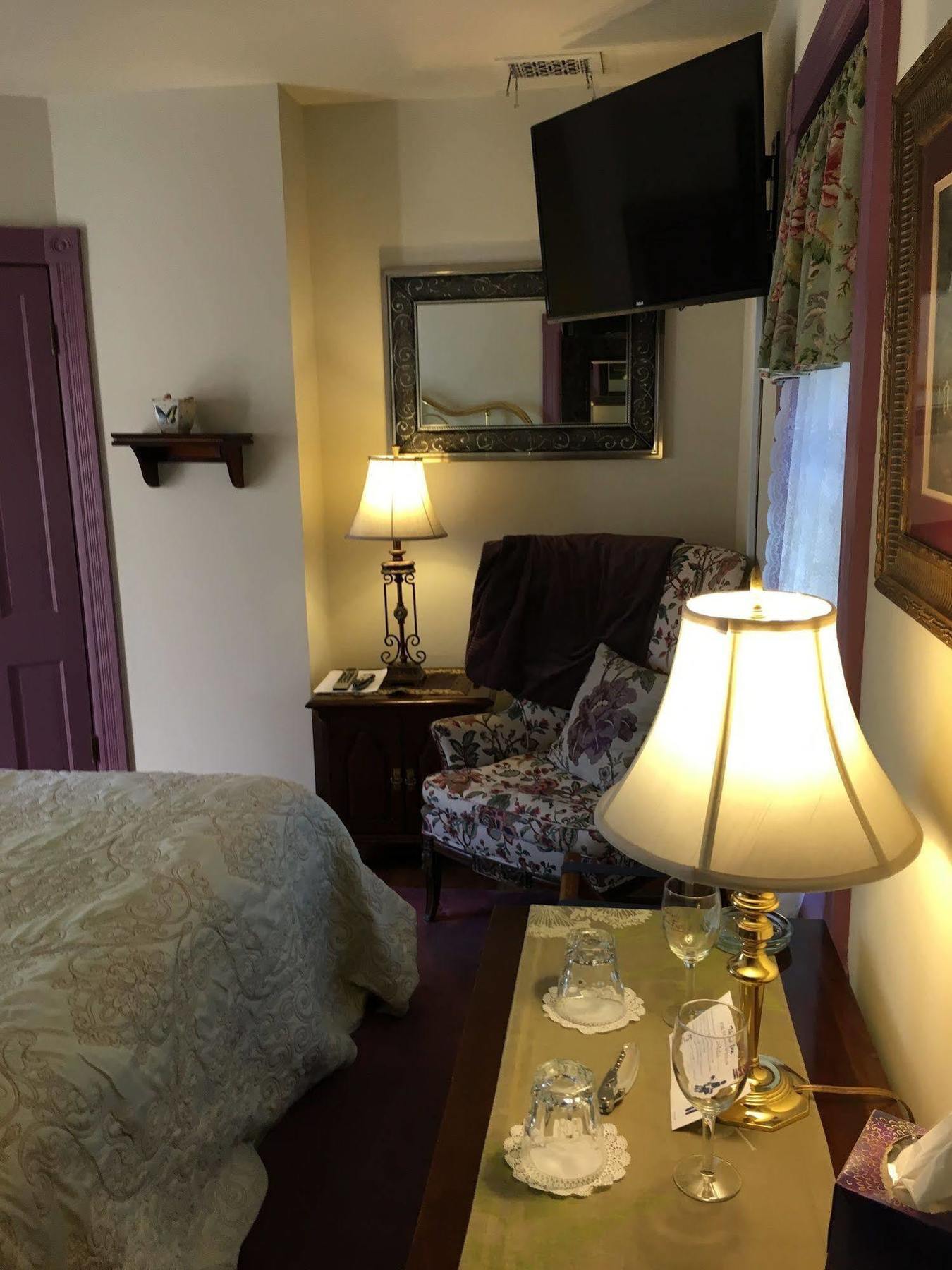 Parsonage Inn Bed And Breakfast เซนต์ไมเคิลส์ ภายนอก รูปภาพ